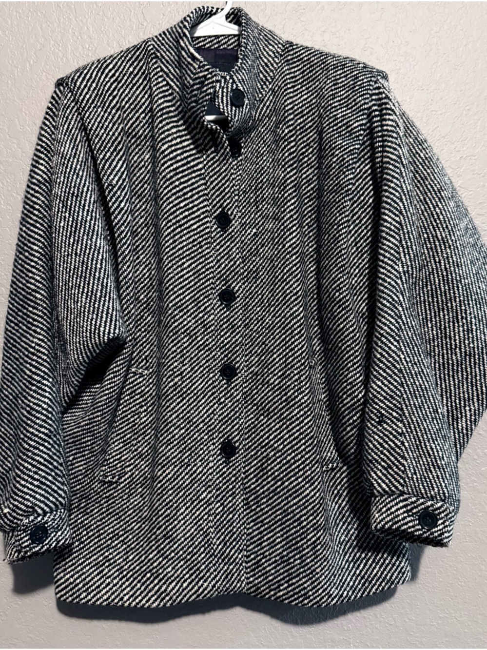 Vintage Women’s Barbarella 100% Pure New Wool Black & White Tweed Pattern Sz9/10